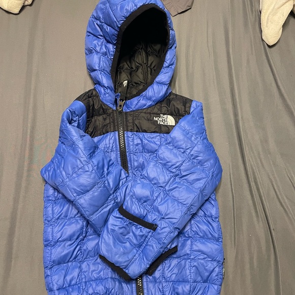 The North Face Other - The North Face Baby ThermoBall Blue and Black Puffer Jacket 18-24 months